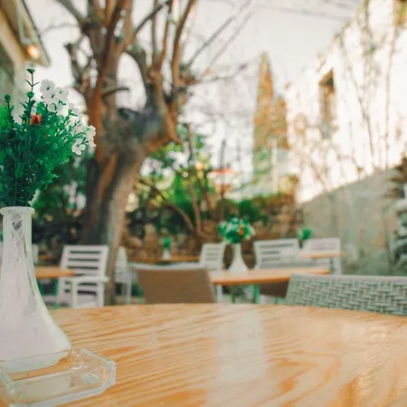 Mell's Alacati
