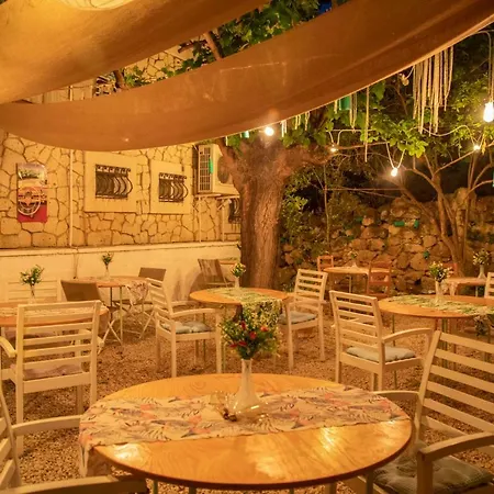 Mell's Alacati